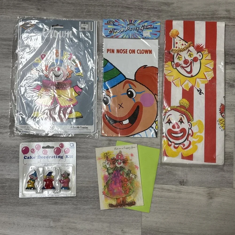 Vtg Birthday Party Supplies Clown Cake Toppers Game Cloth Honeycomb Centerpiece